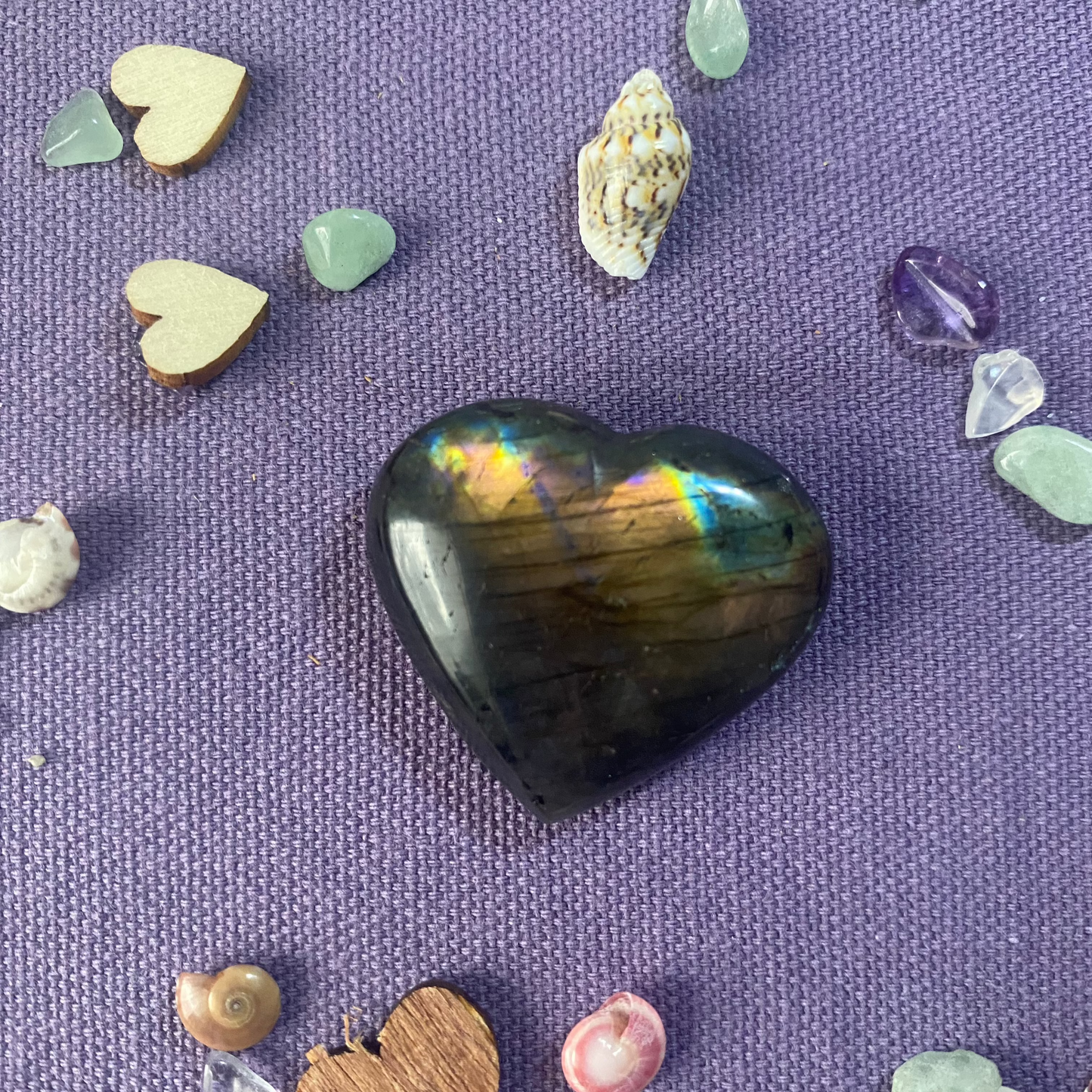 Coeur en Labradorite