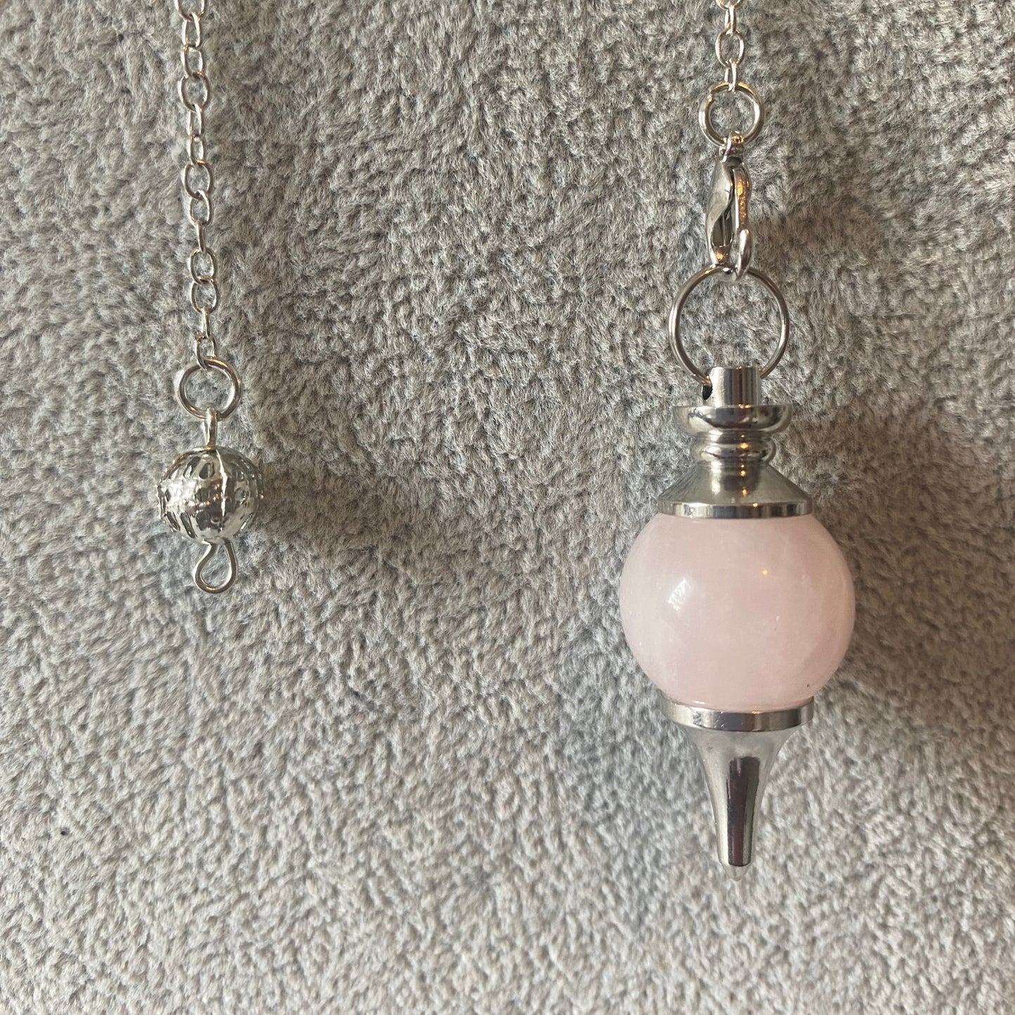Pendule divinatoire sephoroton en pierre naturelle quartz rose