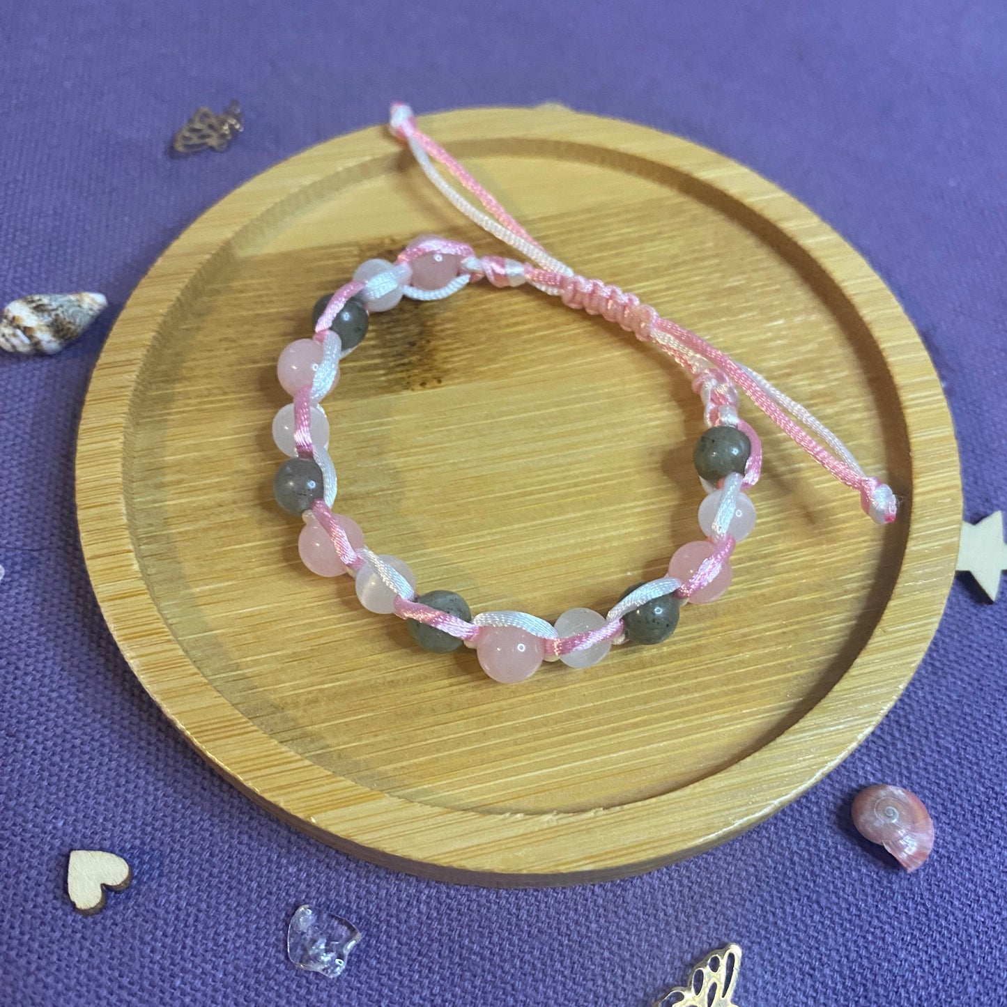 Bracelet énergétique Douceur Etoilée pour enfant avec quartz rose, labradorite et sélénite