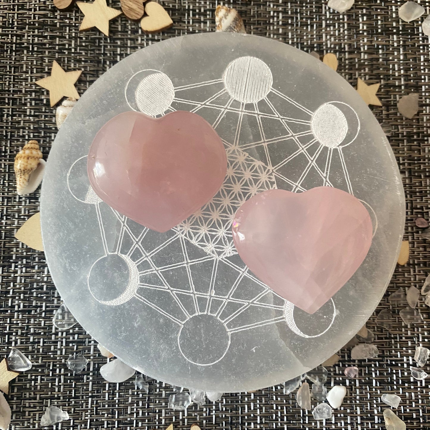 adorable cœur en pierre naturelle polie de quartz rose