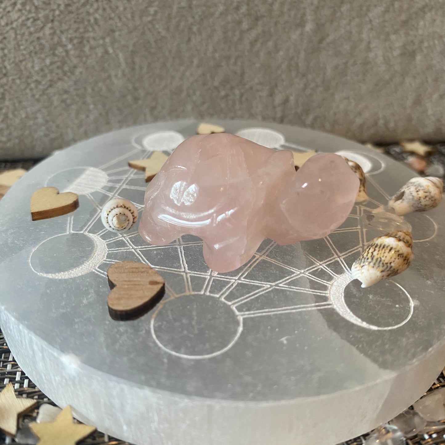 adorable petite tortue en pierre naturelle de quartz rose