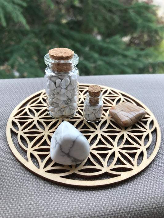 Pierre naturelle Howlite blanche veinée