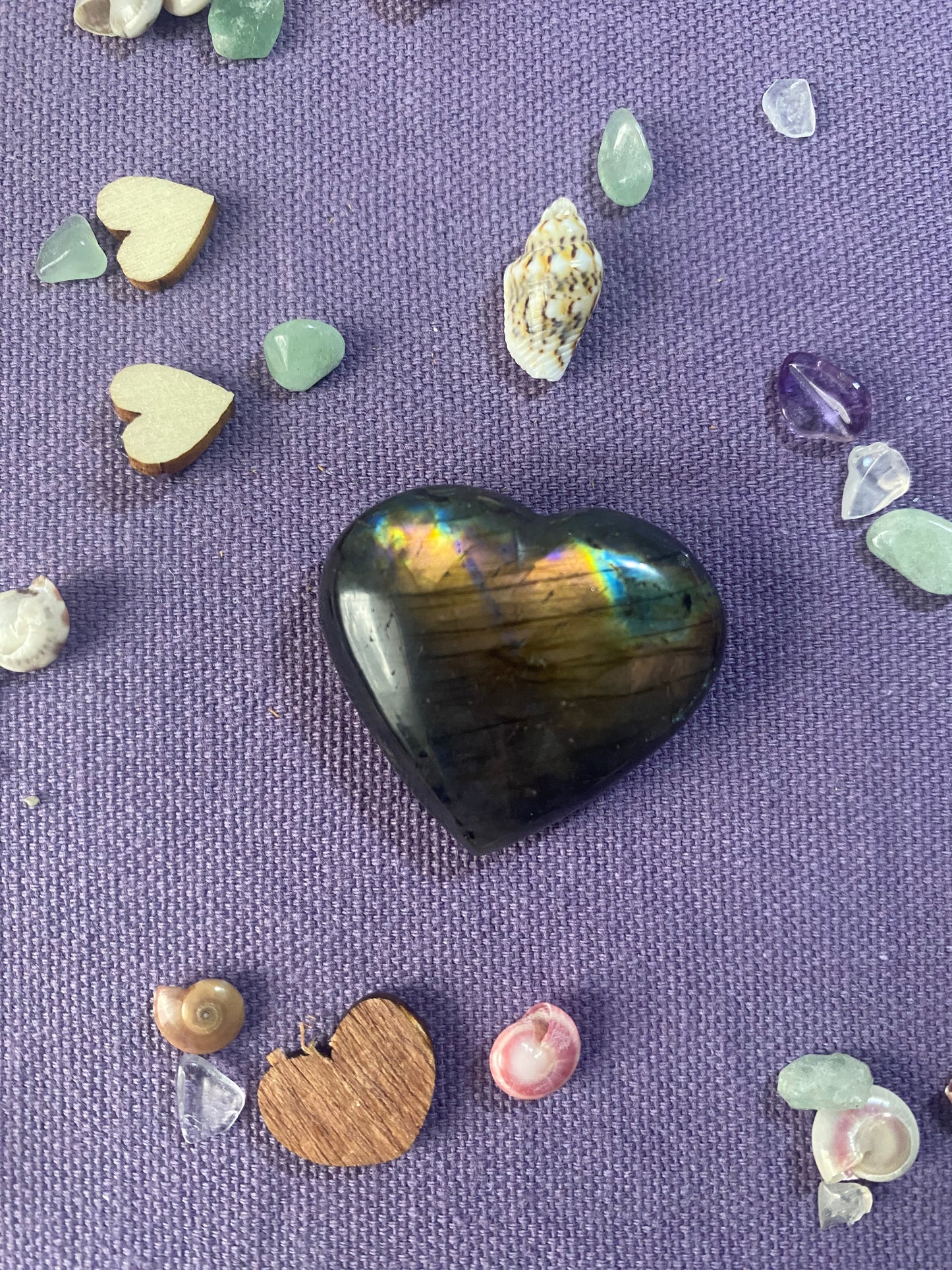 Coeur en Labradorite